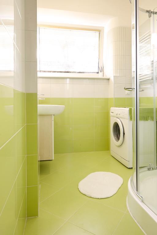 Lovely Funky Flat Near Royal Park Varsavia Esterno foto